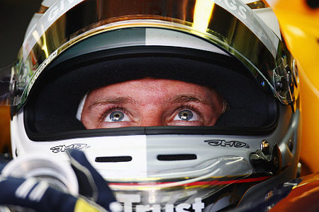 Dos motores para el resto de la temporada de Sebastian Vettel