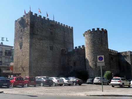 Castillo De Arenas De San Pedro Vista Frontal