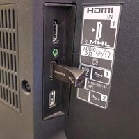 Los puertos USB de tu tele no están de adorno: seis usos prácticos para aprovecharlos más