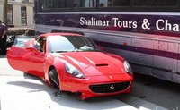 Dolorpasión™: Autobús 1 - Ferrari California 0
