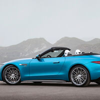 El Mercedes-AMG SL de cuatro cilindros ya tiene precio, y es tan 'barato' que la diferencia con el V8 da para comprar un Toyota GR86