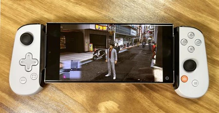 私は携帯電話でこれらのゲームを何時間もプレイしてきました。