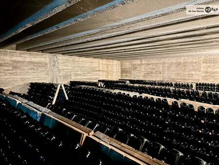 Las Rimas De Cava Guilera Donde Reposan Alrededor De 200 000 Botellas