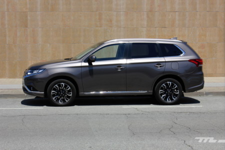 Mitsubishi Outlander Phev 390