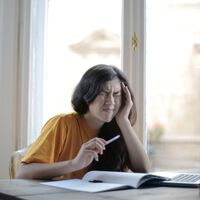 El ejercicio puede provocar migrañas, pero también prevenirlas: la ciencia ha encontrado la dosis que marca la diferencia