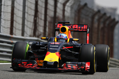 Ricciardo Libres Reb China 2016
