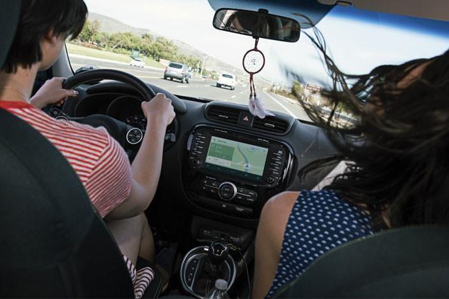 650 1000 Android Auto Main