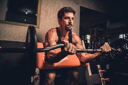 Este es el tiempo que has de descansar entre series si quieres obtener los mejores resultados en tu entrenamiento