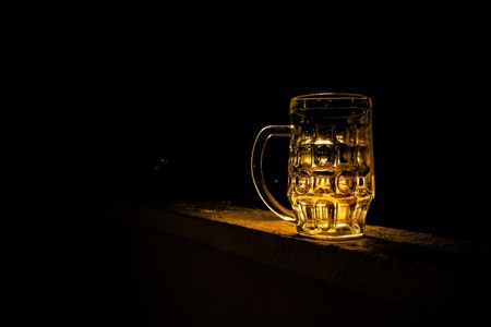 Lo malo de que las botellas de cerveza sean de vidrio (y lo bueno)