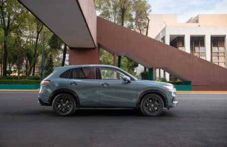 HR-V4