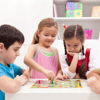 27 juegos de mesa educativos para que los niños aprendan este verano mientras se divierten
 