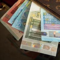 Independencia de Cataluña, ¿qué hacemos con la deuda y las pensiones?