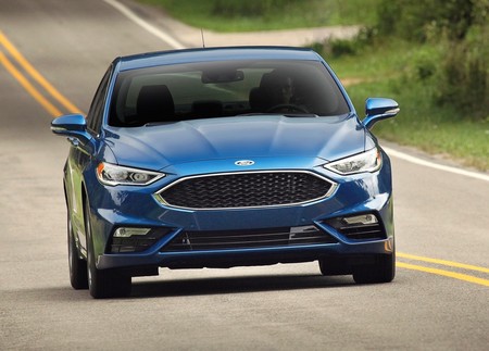 Adiós, México. Ford planea llevarse la producción del Fusion a China