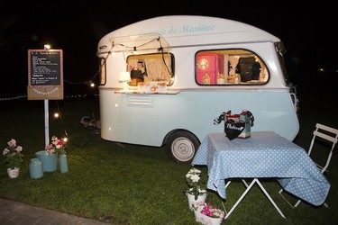 Todo motivo es bueno para contar con la presencia de La Creperie de Mariöne