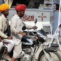 Confirmado. India ha prohibido las motos de gasolina en su capital a partir de 2028. Ya lo hizo Japón, y empieza a ser tendencia 