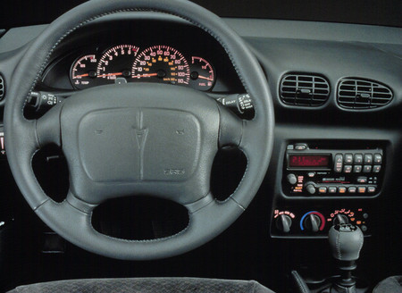 Pontiac Sunfire 2000 1280 08