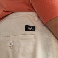 Estos son los pantalones Dockers rebajados que sientan de maravilla y no vas a dejar de ponerte en todo el año