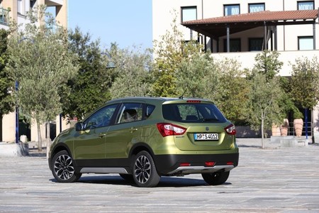 Suzuki SX4 S-Cross 2013