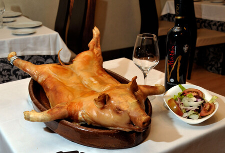 Cochinillo De Casares