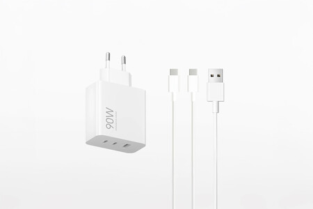 Xiaomi 90w Hypercharge Power Adapter 3 Port 1