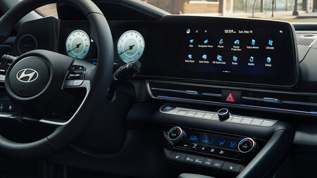 Hyundai Elantra 2024