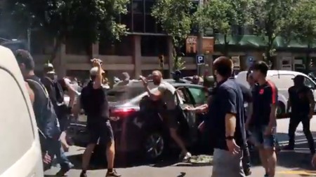 Tras los graves incidentes en la guerra del taxi, Uber y Cabify son los grandes beneficiados