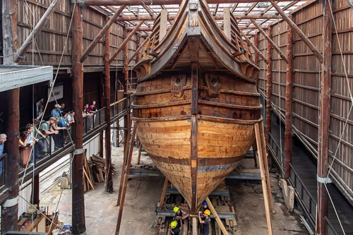 Ballenero Construccio