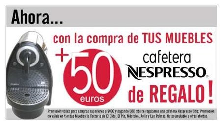 Comprando los muebles en La Factoría te rebajan bastante la cafetera Nespresso