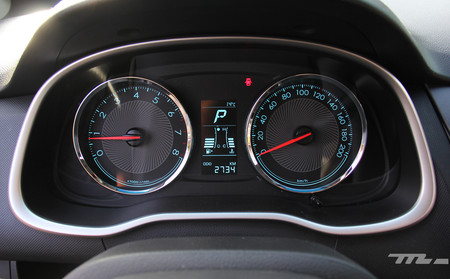 como cambiar la manija exterior de la puerta de un auto aveo