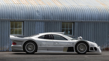 Mercedes-Benz CLK GTR
