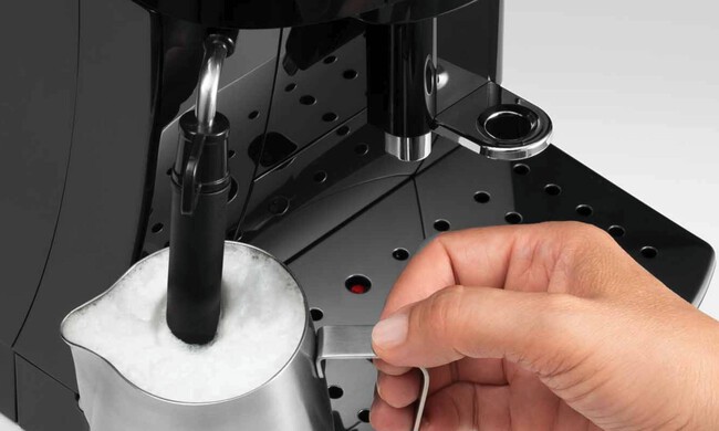 cafetera superautomátia DeLonghi Magnifica S