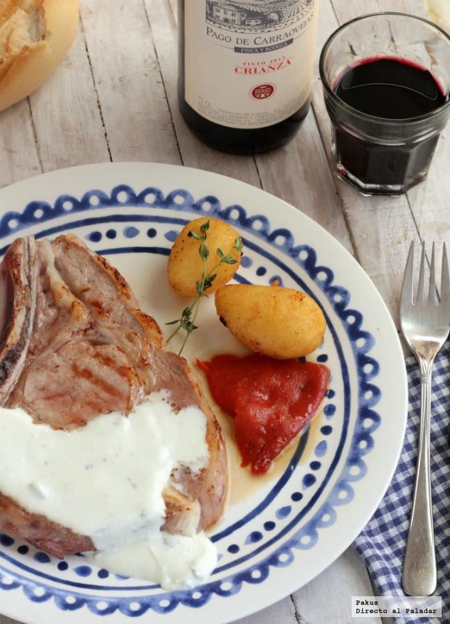 Chuleta de ternera con crema de roquefort y tomillo
