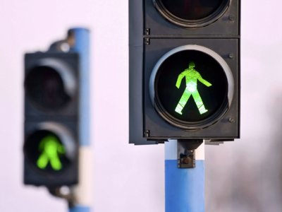 ¿Sabes cómo funciona un semáforo?