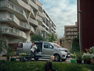 Dime a qué te dedicas y te diré qué coche llevas 