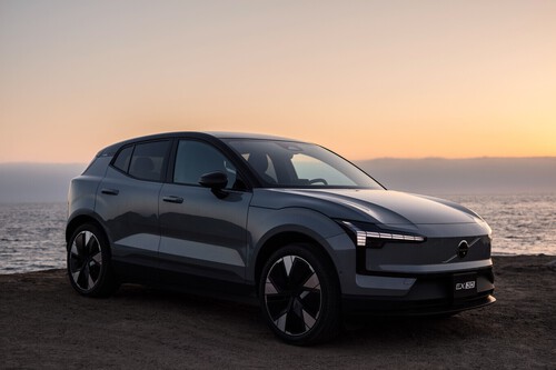 Manejamos el nuevo Volvo EX30: da un borrón y cuenta nueva a lo convencional