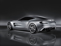 Aston Martin One-77, nuevo teaser en vídeo
