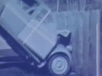 Crash test de un Citröen 2CV