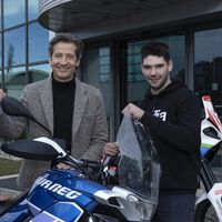 ¡Sorpresa! Aprilia vuelve al desierto con una versión de la Tuareg 660 y el objetivo de regresar al Rally Dakar 