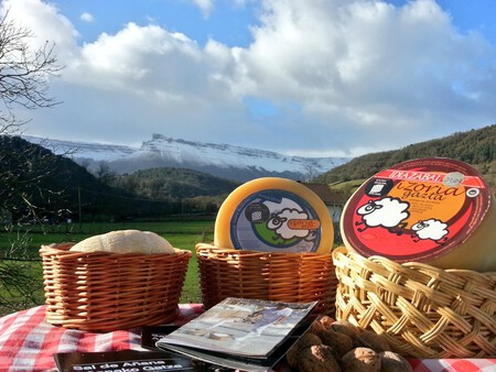 Quesos De Izoria Baserria