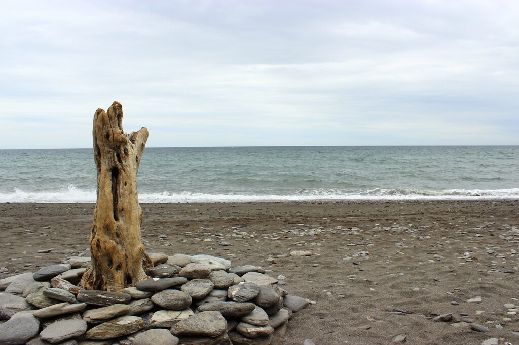 Una playa escondida de Granada lleva el nombre de un misterioso ruso que llegó hace un siglo y decidió quedarse allí 