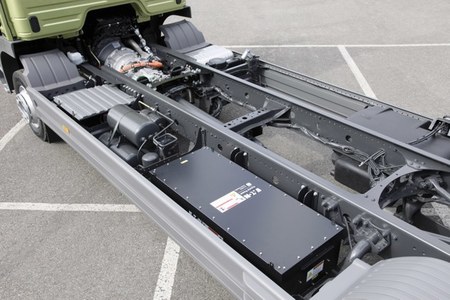 Mercedes-Benz Atego BlueTec Hybrid 02