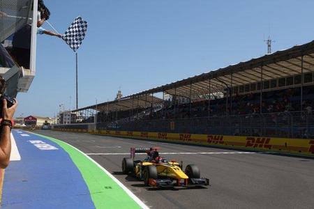 GP2 Europa 2011: Romain Grosjean se afianza como líder del campeonato y Esteban Gutiérrez gana su primera carrera