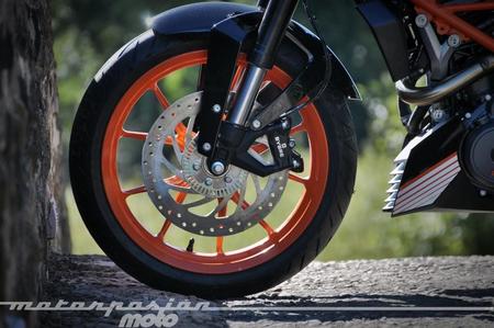 Motormaniaonline Duke 390 ABS