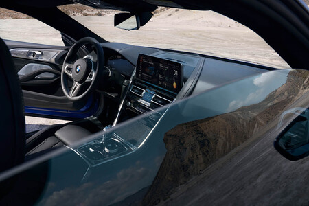 BMW Serie 8 2022 interior
