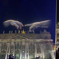 O espetáculo de drones no Vaticano foi encomendado a um empresário inesperado: o irmão de Elon Musk 
