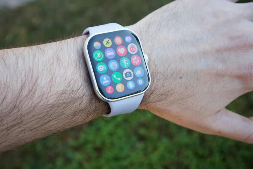 He cambiado mi smartwatch con Android Wear OS por uno de Xiaomi: esto es lo que gano y pierdo al abandonar el sistema de Google