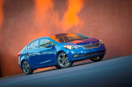 Kia Forte, el primer auto que producirá la marca en México