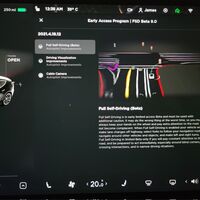 Tesla actualiza su software para conquistar metas antes de tener un coche realmente autónomo en la ciudad