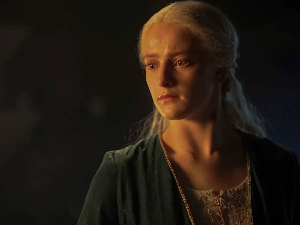 La actriz que interpreta a Helaena en 'La casa del dragón' reacciona al final de la temporada 3: "Es una tragedia, esa es la esencia de su historia"