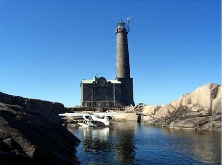 Finlandia: hotel, historia y hermosas vistas en el Faro de la Isla de Bengtskär